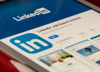 linkedin-inspires-love-hate-relationships-as-marketers-seek-an-edge-–-datadriveninvestor