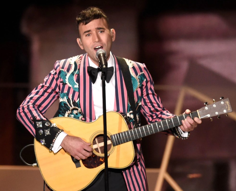 is-sufjan-stevens-gay?-boyfriend,-partner-and-sexuality-explored-–-hindiable