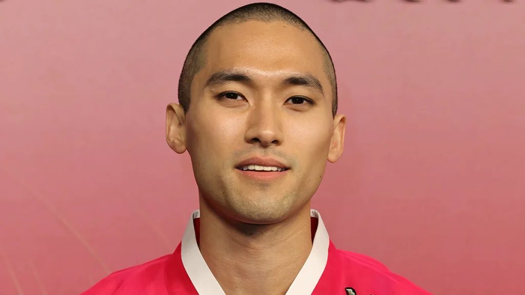 'pachinko'-star-jin-ha-apologizes-for-and-deletes-'inappropriate'-tumblr-account