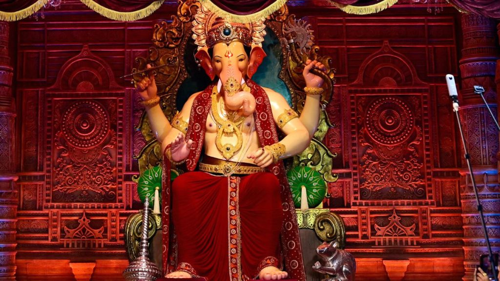 happy-ganesh-chaturthi-2022:-wishes,-messages,-greetings,-whatsapp-and-facebook-…