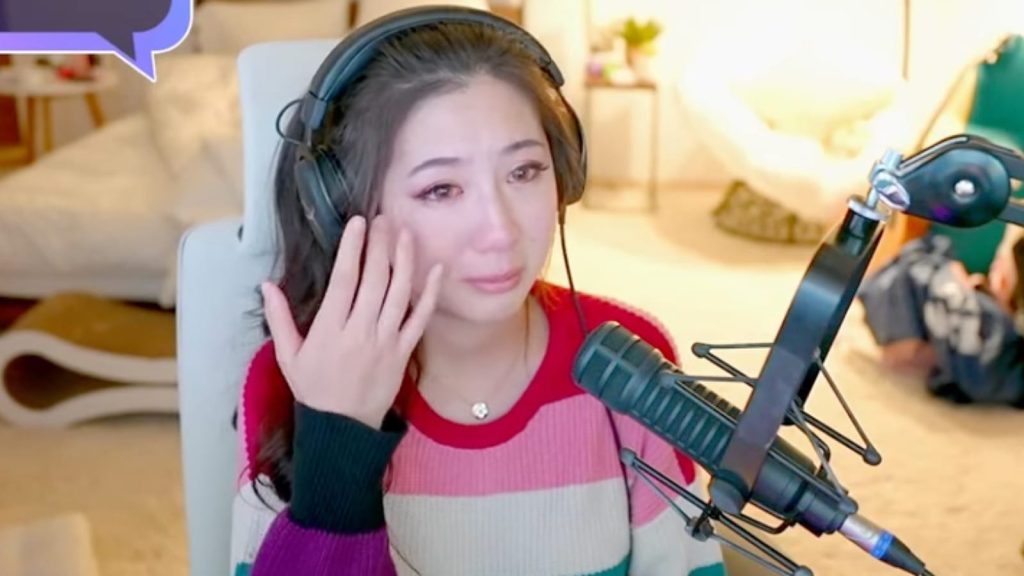 fuslie's-twitch-stream-ends-in-tears-as-fans-predict-move-to-youtube-–-dexerto