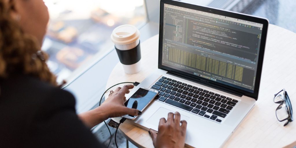 apt-update-vs.-apt-upgrade:-what-are-the-differences?-–-makeuseof