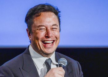 elon-musk-wants-to-get-out-of-buying-twitter.-a-whistleblower's-claims-might-help-him-–-npr