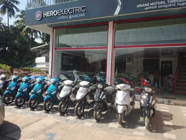 hero-electric-retains-leadership-in-ev-2-wheeler-market,-ola-drops-–-greentechlead