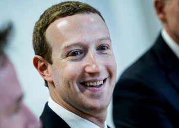 zuckerberg:-social-media-is-for-'building-relationships'-not-scrolling-–-cnbc