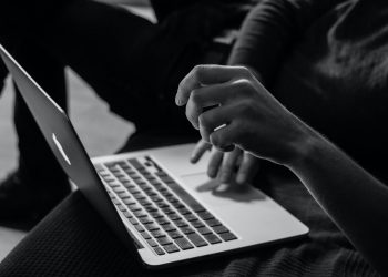 if-you-can't-find-entertainment-online-you-should-try-these-options