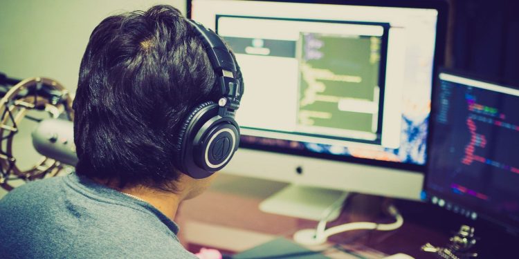 top-6-visual-studio-extensions-for-game-developers-–-makeuseof