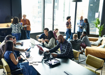 a-massive-linkedin-study-reveals-who-actually-helps-you-get-that-job