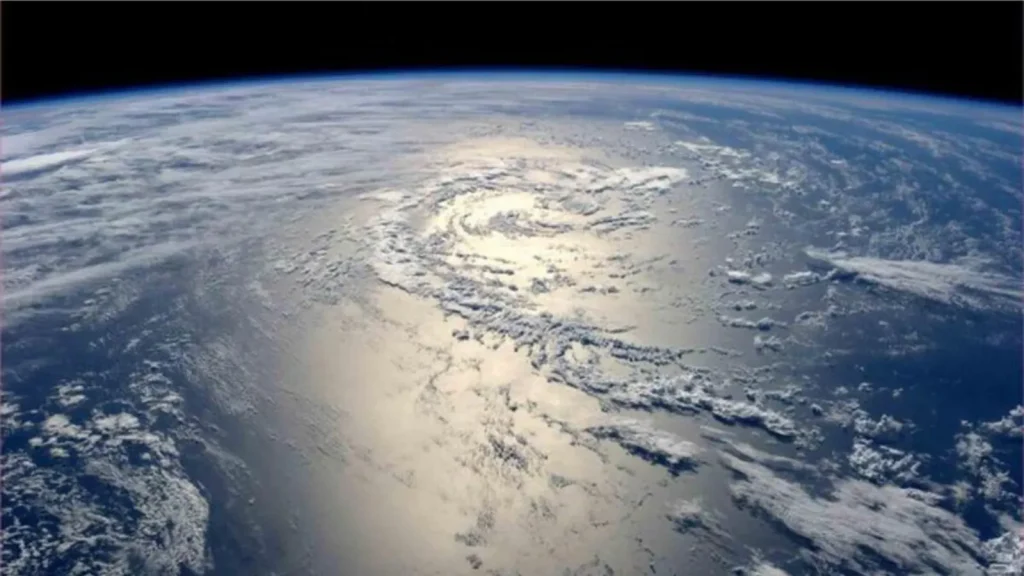 send-whatsapp-messages,-stickers,-gifs-to-celebrate-world-ozone-day-2022-know-how-|-how-to