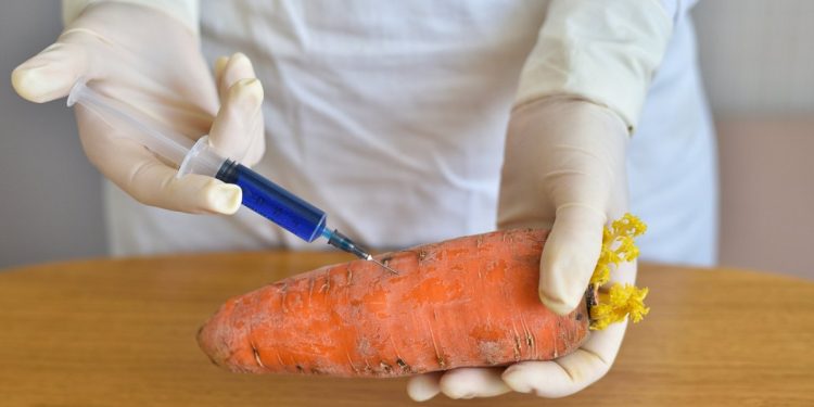 facebook's-anti-vax-carrot-emoji,-explained-–-mashable