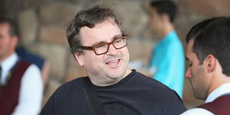 another-huge-problem:-linkedin-co-founder-on-musk's-plan-to-buy-twitter-–-inshorts