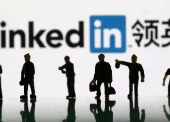 how-linkedin-became-a-place-to-overshare-–-moneycontrol