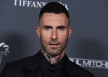 adam-levine-denies-affair-with-instagram-model-but-admits-he-'crossed-the-line'