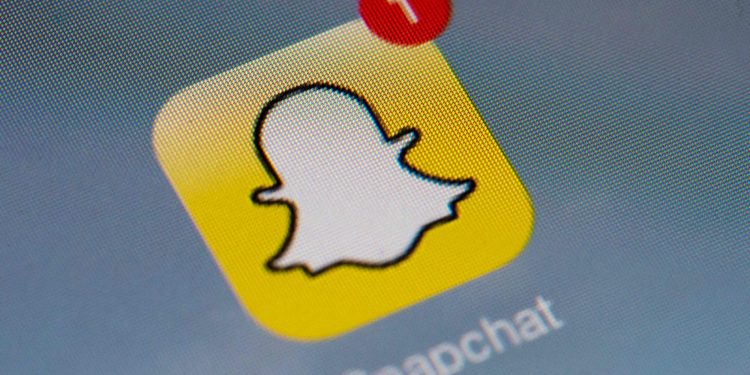 my-teenage-son-was-scammed-for-10,000-on-snapchat:-what-can-we-do?-–-inews