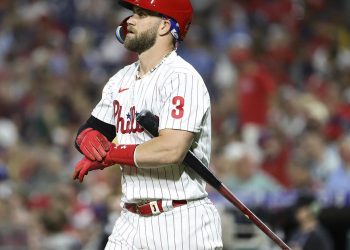 phillies-outslugged-by-blue-jays-to-open-final-homestand-of-season-with-5th-straight-loss