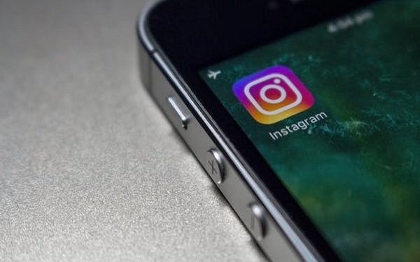 instagram-down-across-globe,-netizens-flood-twitter-with-hilarious-memes-–-tribune-india
