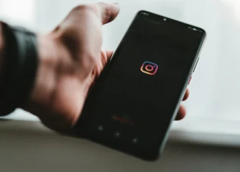 instagram-working-on-feature-to-shield-users-from-lewd-dms:-report-–-hindustan-times