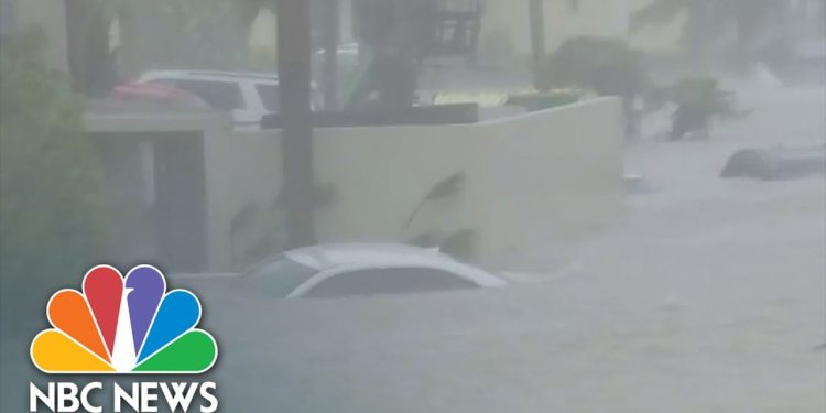 cars-submerged-as-hurricane-ian-brings-ocean-into-streets-–-youtube
