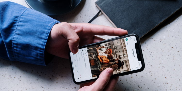 instagram-debuts-ads-in-user-profile-feeds-as-meta-fights-to-reverse-revenue-declines