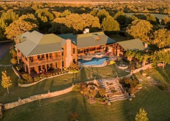 terry-bradshaw-selling-his-massive-oklahoma-ranch-for-$22.5-million-–-larry-brown-sports