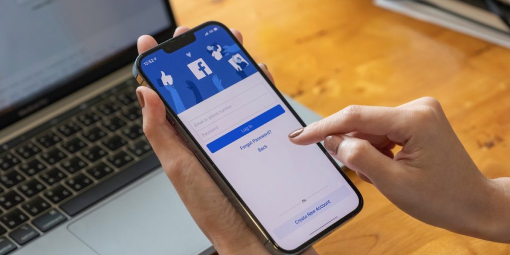 facebook-warning:-1-million-usernames,-passwords-may-have-been-stolen-–-wagm