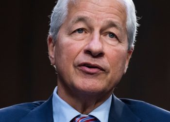 jamie-dimon-is-sick-of-bots-too—and-calls-on-elon-musk-to-'clean-up-twitter'-–-fortune