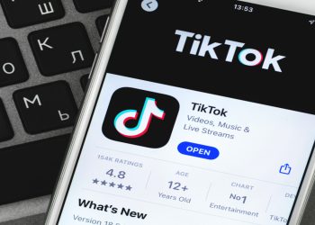 tiktok-adds-new-photo-feature-to-rival-instagram-–-search-engine-journal