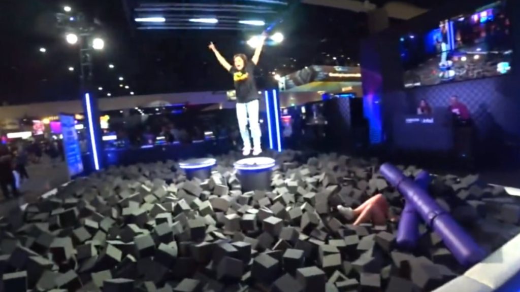 twitchcon-foam-pit-closed-after-sending-multiple-people-to-the-hospital-–-vice