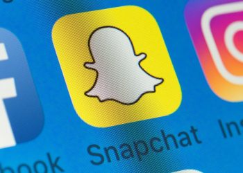 fact-check:-no,-snapchat-filters-are-not-a-facial-recognition-database-–-usa-today