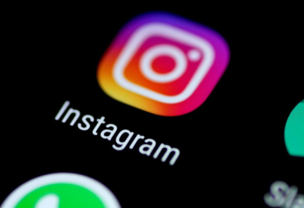 instagram:-how-to-'switch-to-professional-account'-and-check-insights