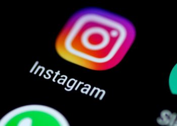 instagram:-how-to-'switch-to-professional-account'-and-check-insights