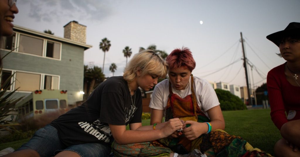 san-dieguito-union-students-demand-action-after-'transphobic'-facebook-post-in-parent-group