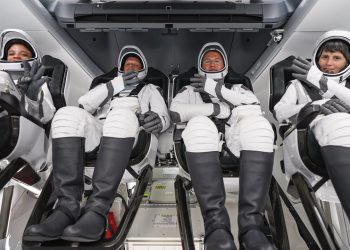 nasa's-spacex-crew-4-mission-returns-home-–-youtube
