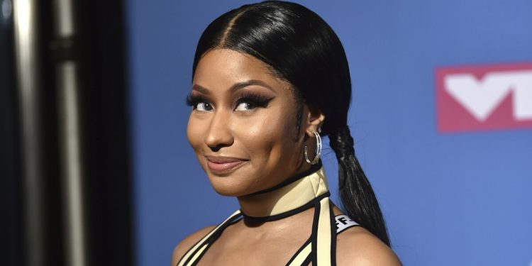 nicki-minaj's-swipe-at-grammys-for-changing-song-category-pulls-latto-into-twitter-feud
