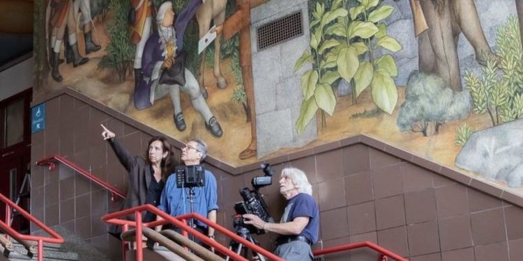 when-murals-depict-traumatic-history,-schools-must-decide-what-stays-on-the-wall-–-opb