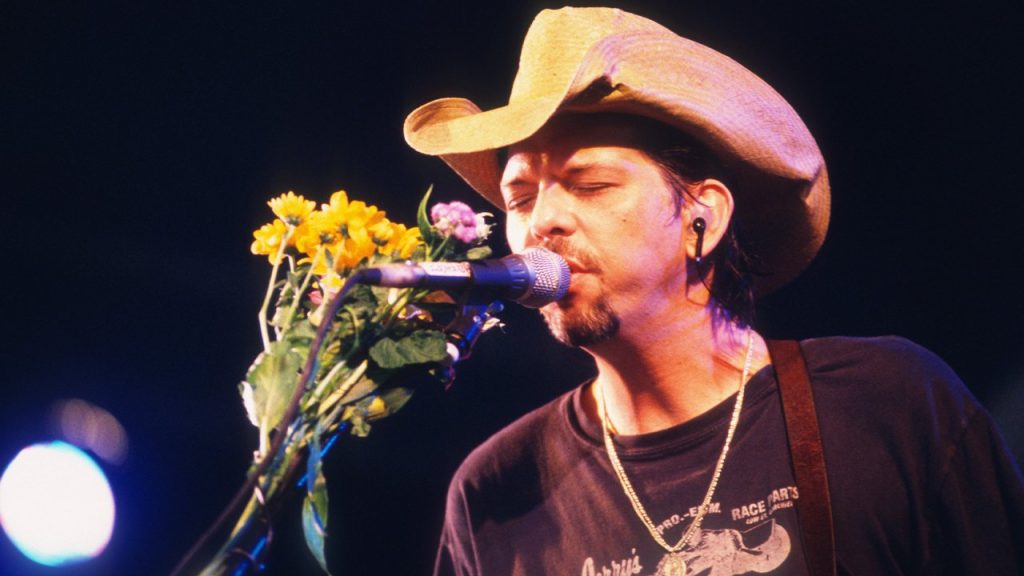 stream-'this-is-sparklehorse'-doco,-ft.-david-lynch,-mercury-rev,-&-more-–-music-feeds