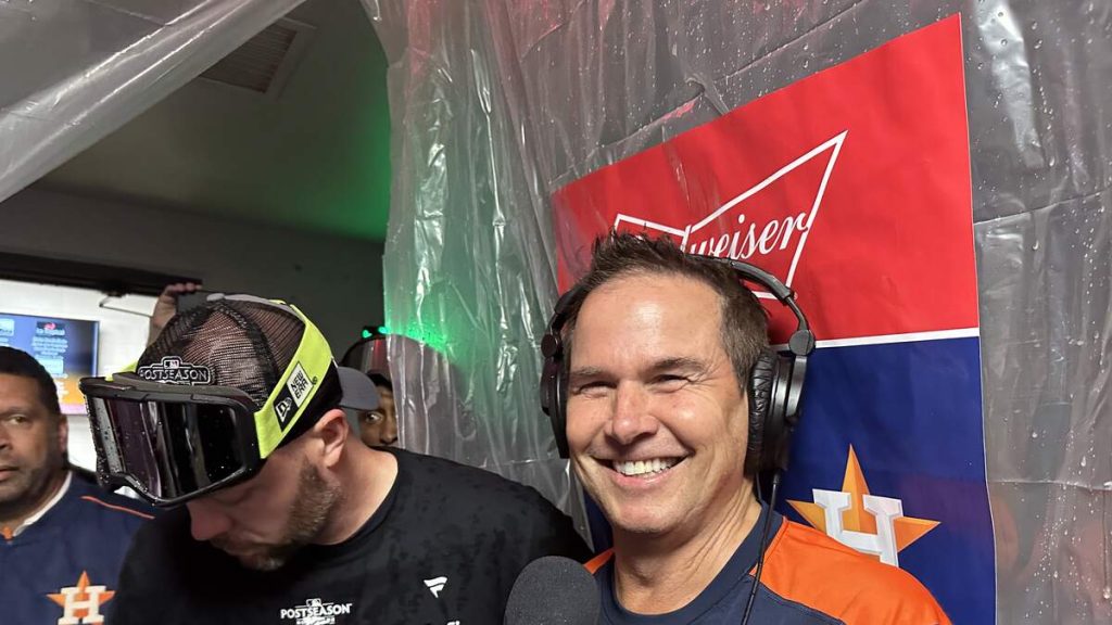 listen:-steve-sparks-gets-wet-in-the-astros-clubhouse-celebration-|-sportstalk-790