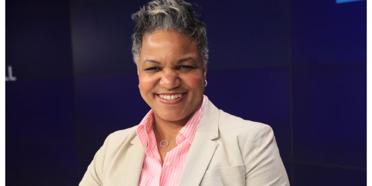 a-look-into-linkedin's-diversity,-inclusion,-and-belonging-efforts-|-al-dia-news