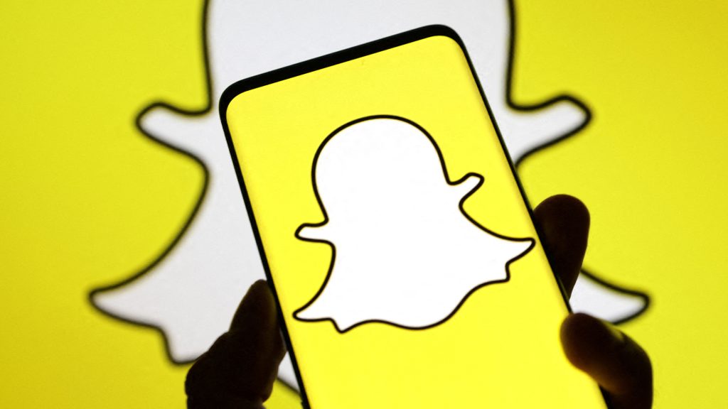 how-to-change-the-duration-of-a-snapchat-story-|-the-us-sun