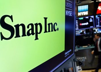 snap-sets-off-alarm-bells-in-ad-reliant-social-media-sector-–-hindustan-times-tech