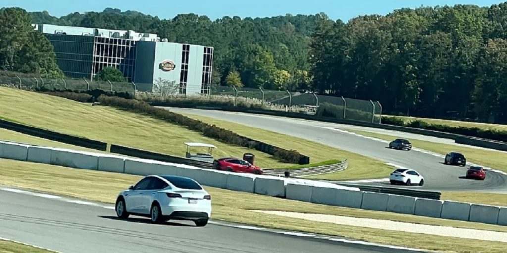 alabama-electric-vehicle-drivers-take-to-the-track-at-barber-motorsports-park
