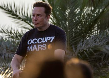 exclusive:-twitter-employees-protest-elon-musk's-plan-to-fire-75%-of-workforce-–-time