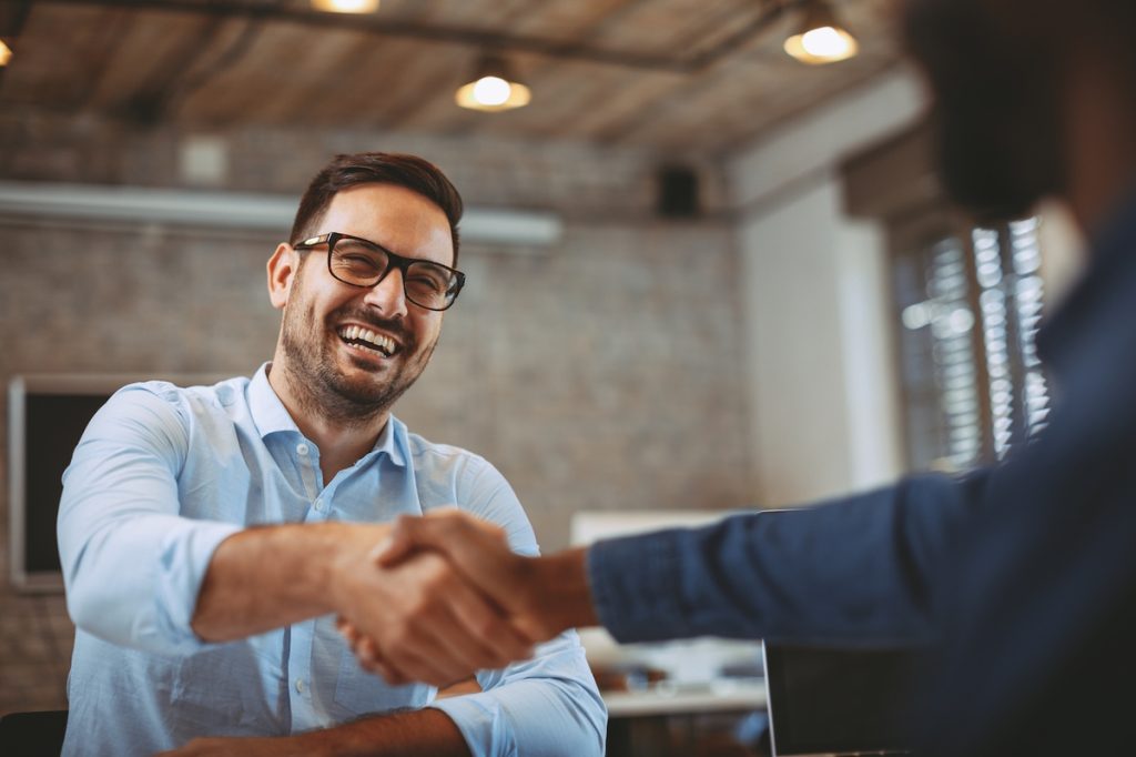 linkedin:-how-to-retain-employees,-as-hiring-rates-dip-|-techrepublic