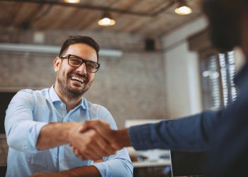 linkedin:-how-to-retain-employees,-as-hiring-rates-dip-|-techrepublic
