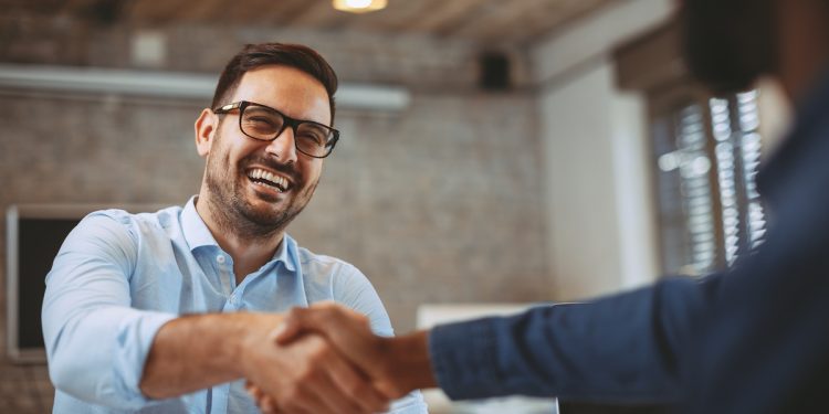 linkedin:-how-to-retain-employees,-as-hiring-rates-dip-|-techrepublic