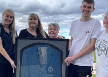 paul-sams'-group-10-premiership-blazer-on-display-at-st-pat's-clubhouse-|-western-advocate