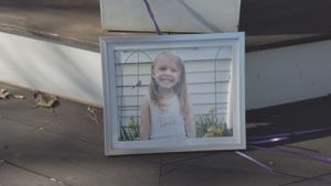 'the-one-thing-she-really-loved-is-family':-mourners-gather-for-final-harmony-montgomery-vigil