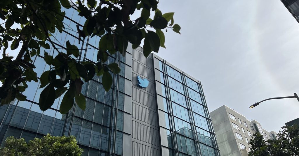elon-musk's-twitter-layoffs-leave-whole-teams-gutted-–-the-verge
