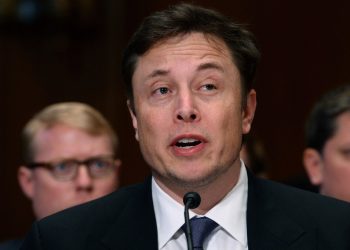 elon-musk-declares-war-on-a-silicon-valley-giant-–-thestreet
