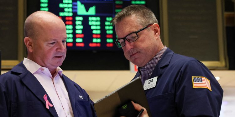 stock-futures-are-flat-as-wall-street-awaits-us.-midterm-elections-–-cnbc